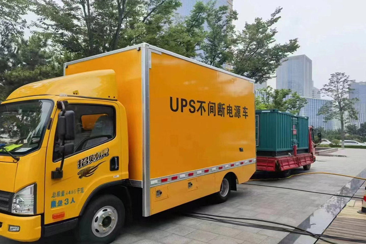 瓜州发电机租赁施工现场